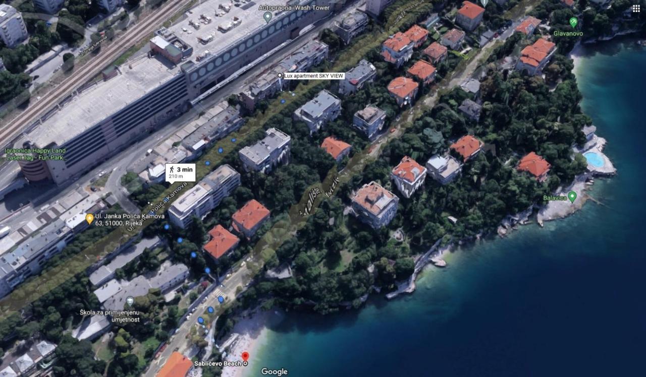 Lux Apartment Sky View غييكا المظهر الخارجي الصورة