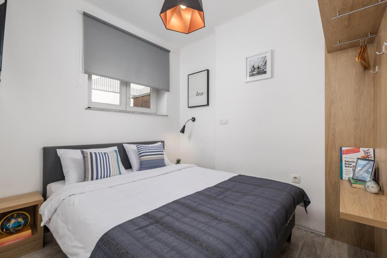 Lux Apartment Sky View غييكا المظهر الخارجي الصورة