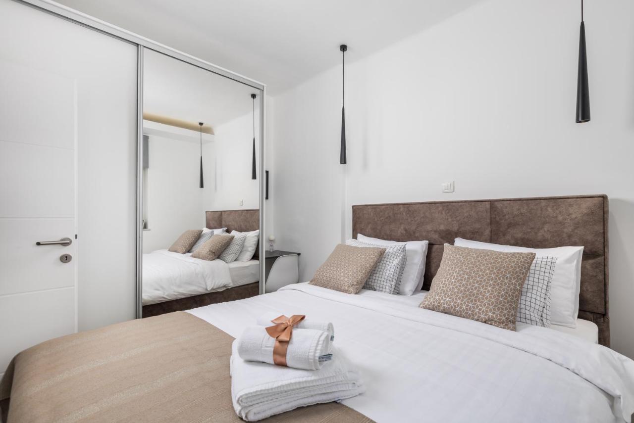 Lux Apartment Sky View غييكا المظهر الخارجي الصورة
