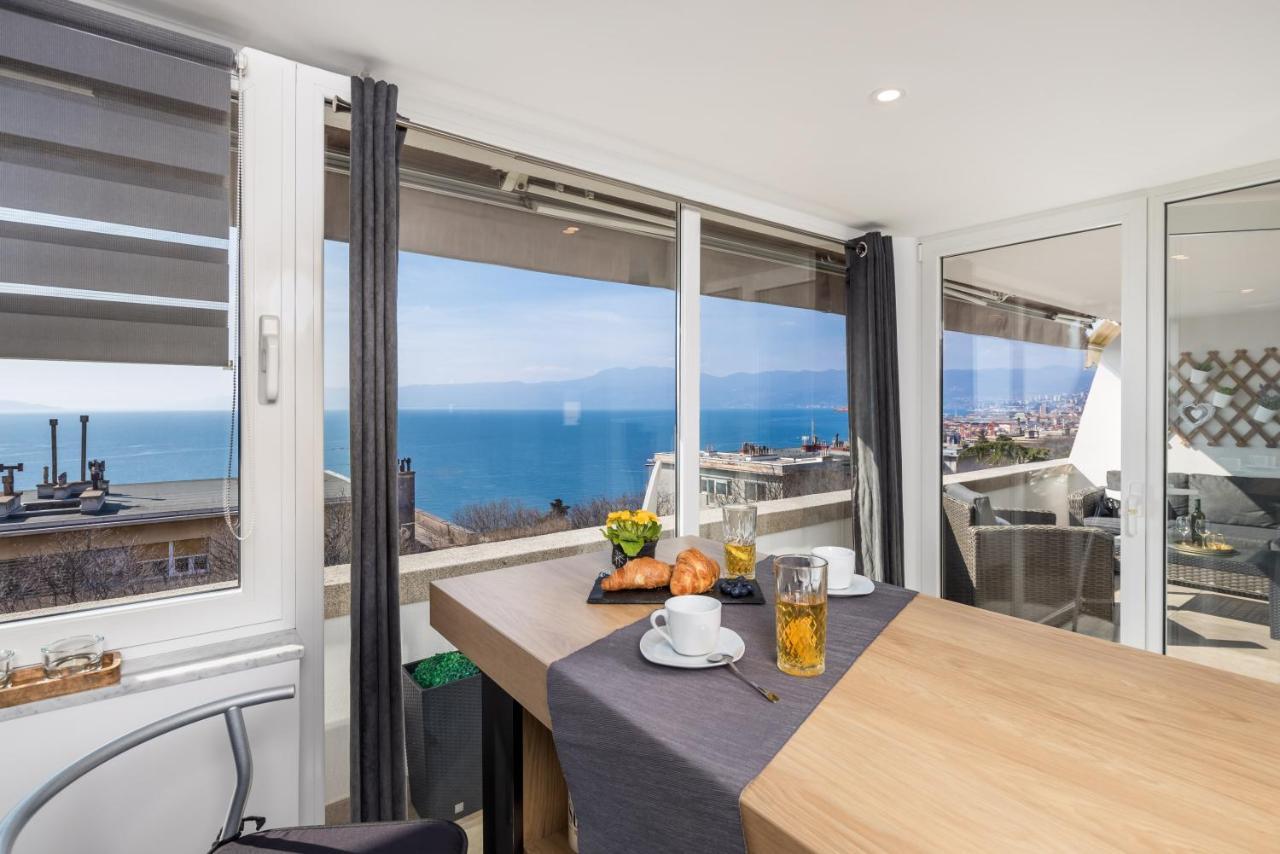 Lux Apartment Sky View غييكا المظهر الخارجي الصورة